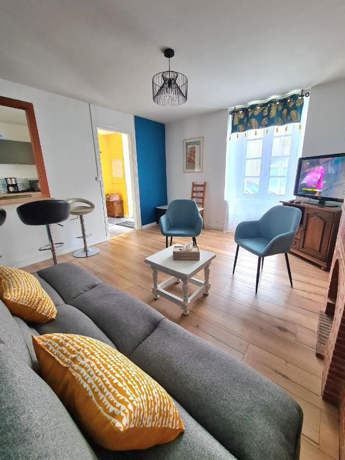 Holiday home La Libellule 4 Couchages 15 Min Du Puy Du Fou *