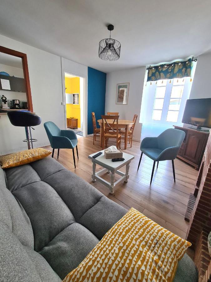 La Libellule 4 Couchages 15 Min Du Puy Du Fou Holiday home Saint-Amand-sur-Sevre